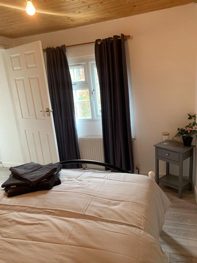 Alpha House Bed and breakfast Londres