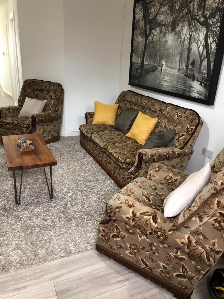 Alpha House Bed and breakfast