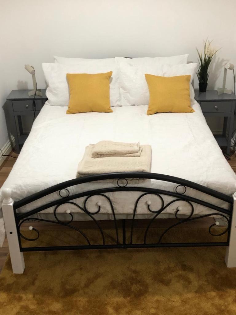 Alpha House Bed and breakfast Londres