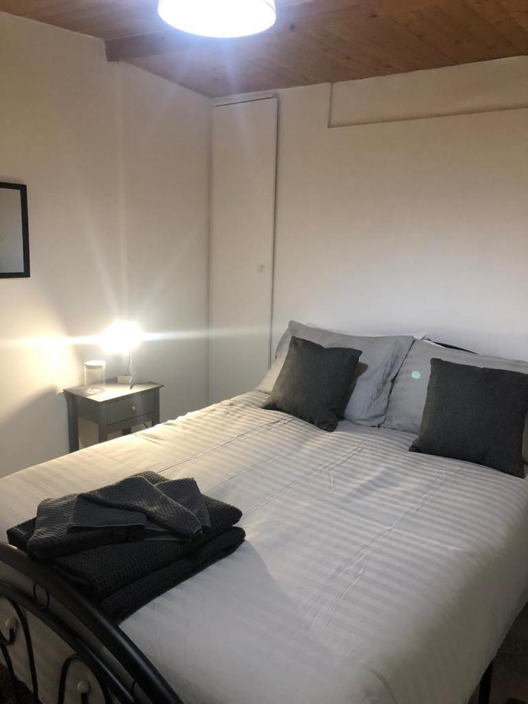 Alpha House Bed and breakfast