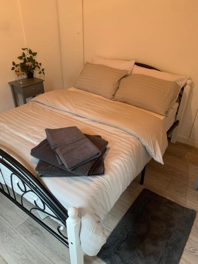 Alpha House Bed and breakfast